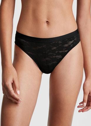 Трусики стринги xs s m victoria's secret кружевные с тонким поясом черные оригинал виктория сикрет