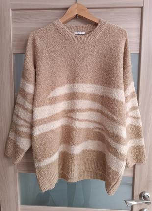 Очень приятный теплый свитер большого размера