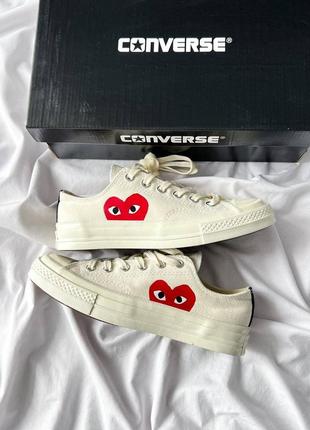 Трендовые кроссовки converse
