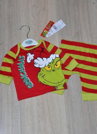 Комплект f&f. 50 newborn 3,4 кг first size гринч костюм костюмчик новогодняя пижама набор кофта штаны класная пижамка человечек новорожденного малыша