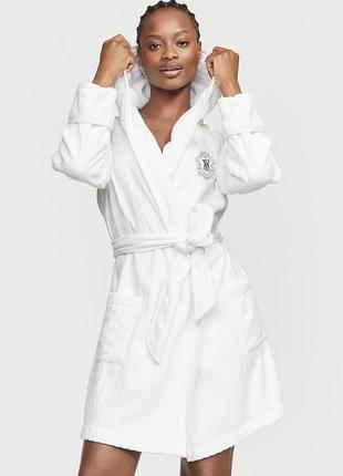 Халат victoria ́s secret terry hooded robe в белом цвете