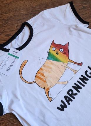 Цікава футболка