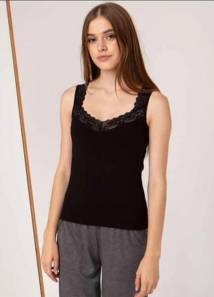 Майка на брительках с кружевом. marks spencer