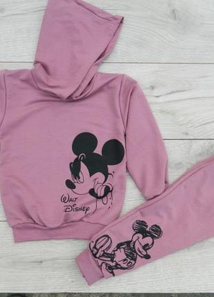 Детский спортивный костюм на 5 лет