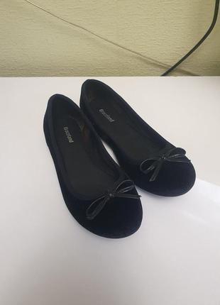 Бархатні оксамитові балетки