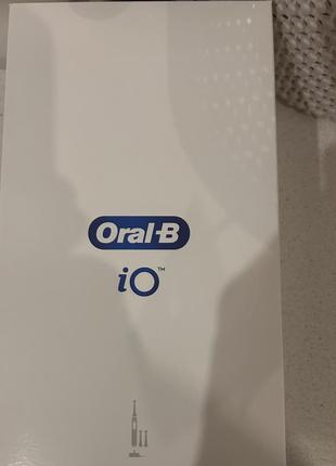 Умная зубная щетка oral be io