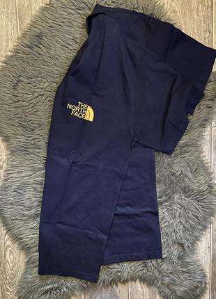 Футболка the north face