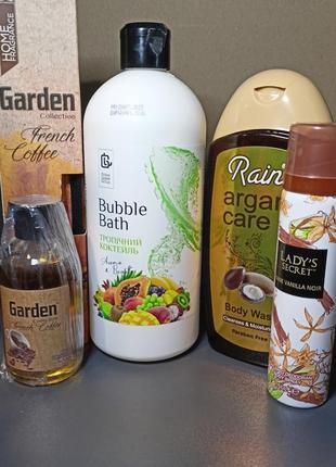 Статуетка фарфорова