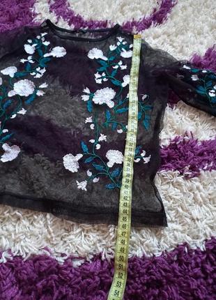 Футболка сетка с вышивкой с вышитыми цветами2 фото