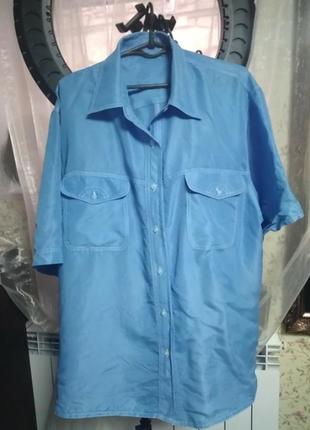 Рубашка голубая яркая шелковая