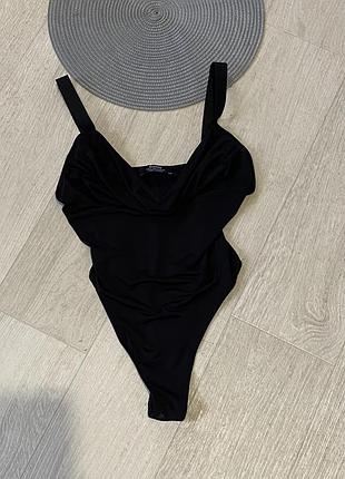 Боді bershka чорного кольору