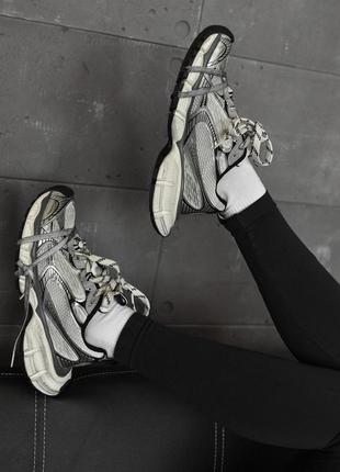 Женские кроссовки balenciaga 3xl grey