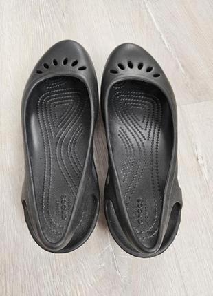 Crocs оригінал в ідеальному стані балетки шльопки босоніжки