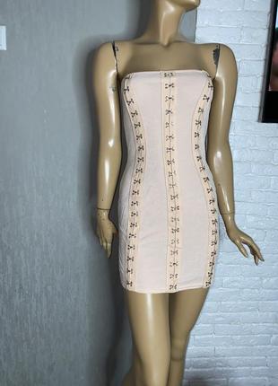Платье бандо платье по фигуре plt prettylittlething, м.