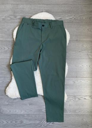 Hugo boss чоловічі фірмові чіноси р.м/л