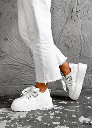 Жіночі білі кеди на високій підошві, жіночі кеди на платформі 38,39, 40. 41 рр4 фото