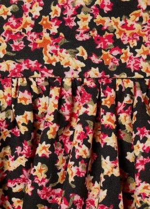 Стильная юбка в цветочный принт4 фото