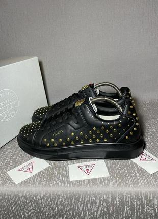 Оригінальні кеди guess