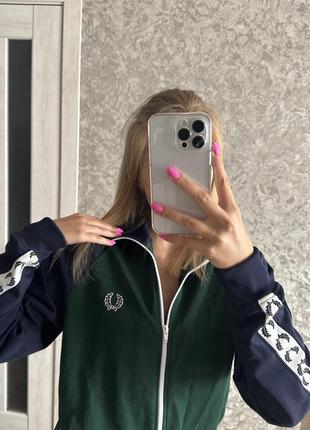 Мужская кофта fred perry размер s 2