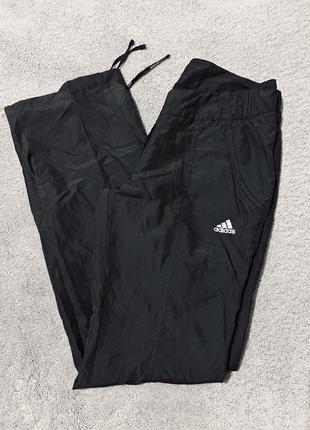 Женские спортивные штаны adidas