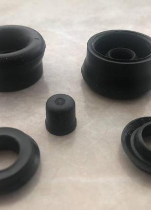 Ремкомплект рабочего тормозного цилиндра toyota camry corolla carina yaris tercel celica