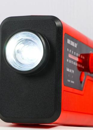 Радіоприймач з ліхтарем, повербанком 2000mah, динамо, сонячною панеллю hxd-f992a