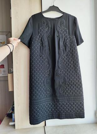 Платье черное с вышивкой классическое нарядное прямая трапеция