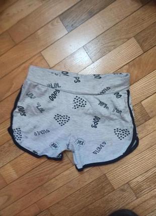 Шортики для девочки