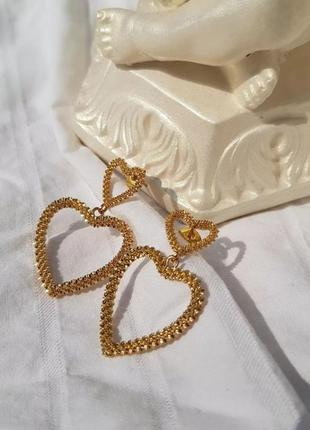 Серьги сердечка в золотом цвете