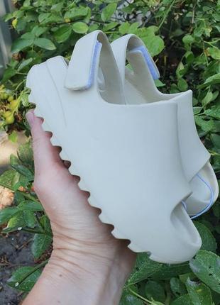 Босоніжки дитячі 5