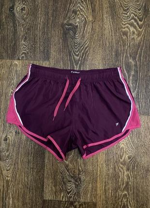 Классные спортивные шорты primark