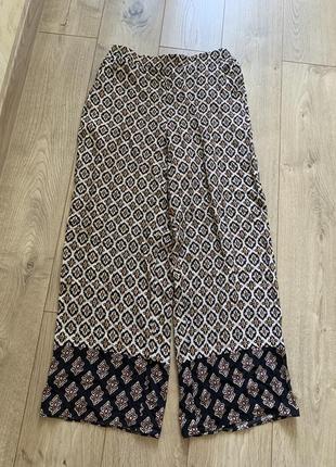Брюки, брюки свободного кроя, геометрический принт zara mango guess massimo dutti