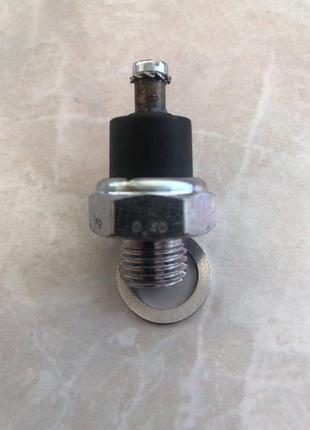Датчик давления масла mercedes mb100 (w631) 207-410 2,4d/3,0d om616/617 1982-1996