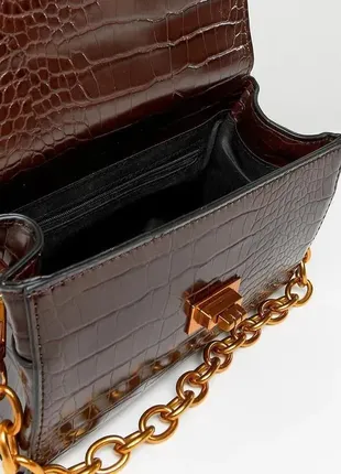 Распродажа сумочка asos сумка из искусственной крокодиловой кожи с большой цепью4 фото