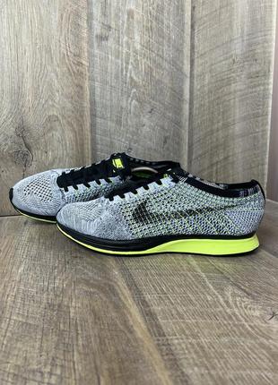 Harga 'flyknit racer oreo volt hotsell