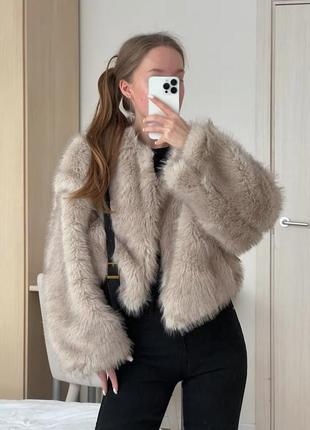 Трендова еко шубка як zara