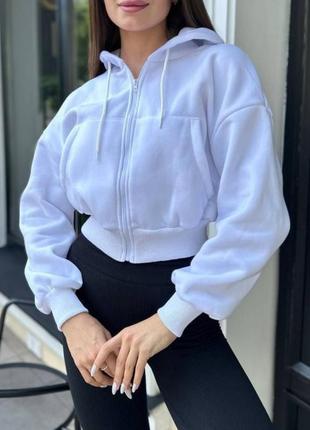 Базовое женское новое однотонное теплое укороченное укороченное зип-худи, худи, кофта на молнии, на флисе, с капюшоном🔥 серое, белое