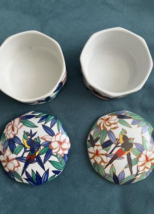 Шкатулка takahashi tropicale с изображением тропических птиц, фарфор, диаметр 10 см,...