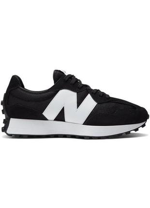 Женские кроссовки new balance