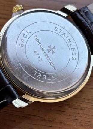 Мужские часы на ремне vacheron constantin золотого цвета