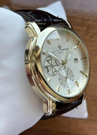Мужские часы на ремне vacheron constantin золотого цвета