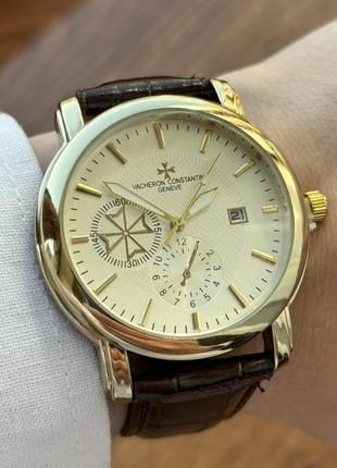 Мужские часы на ремне vacheron constantin золотого цвета