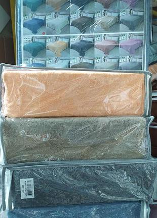 Простынь махровая 150*220,в наличии цвета 
арт d 18.9
цена 1300 грн