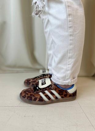 Кросівки adidas UltraBOOST 1.0 DNA Mighty Ducks