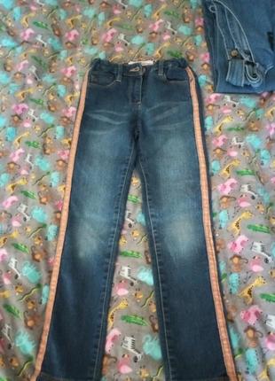 Джинсы для девочки
