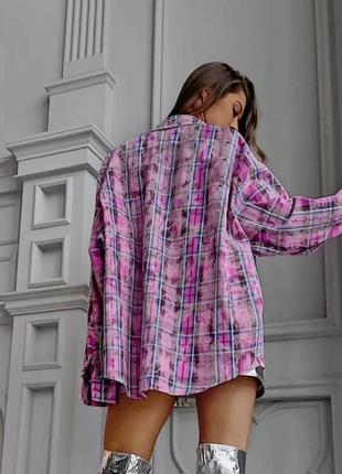 Женская розовая рубашка
