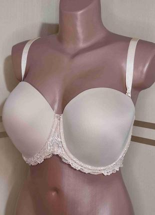 Бюстгальтер