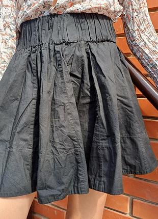 Спідниця чорна пишна s divided