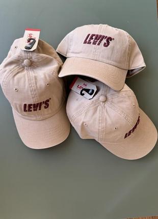 Кепка levi’s