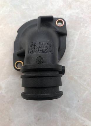 Фланец охлаждающей жидкости vw golf iii/iv, passat b3/b4/b5/b5.5, caddy ii, sharan, vento / seat cordoba,ibiza